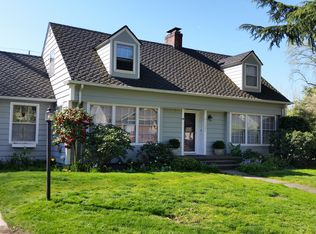 7580 SW Maple Dr, Portland, OR 97225