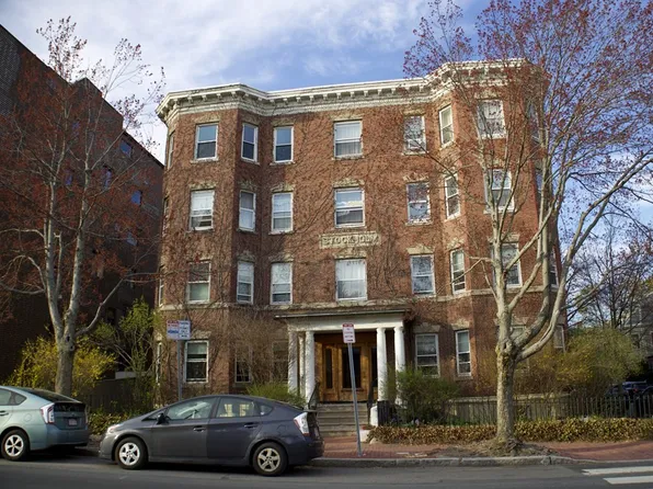 315 Harvard St APT 1, Cambridge, MA 02139