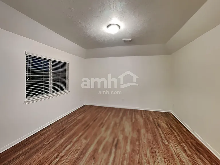 814 Spring Source Pl — Photo 18