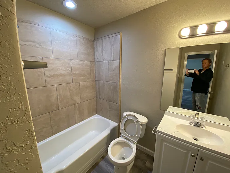 2030 Menard Hwy #3 — Photo 12