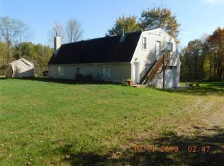 7349 Fish Rd, Conneautville, PA 16406