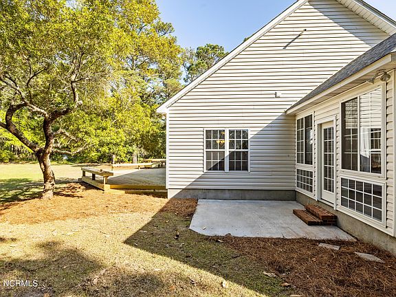 4th image of 228 Bogue Dr