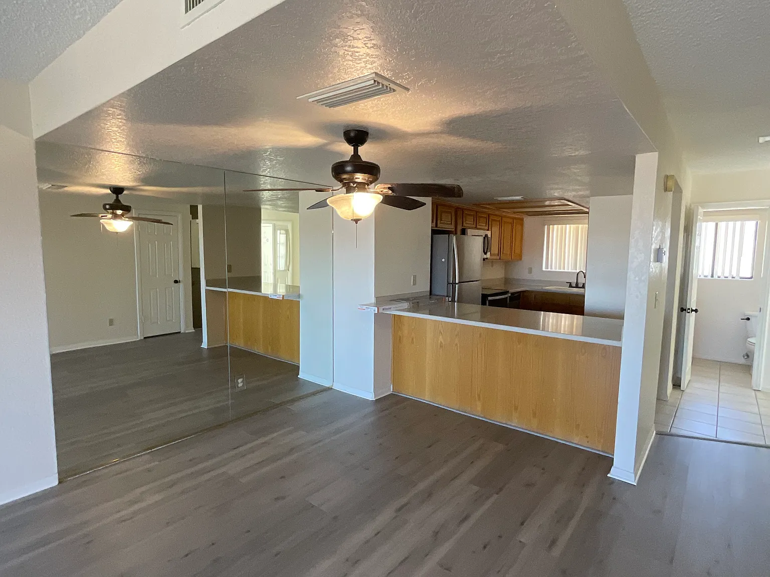 2 bed, 1.5 bath, $1,300 — Photo 3