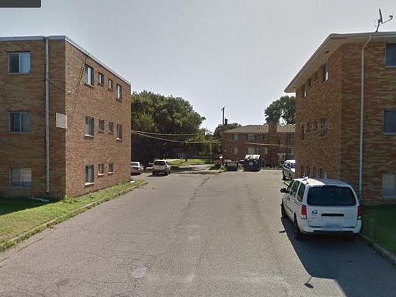 5th image of 7427 Penn Ave S Unit 9
