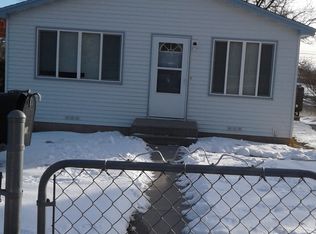 601 E Madison Ave, Riverton, WY 82501