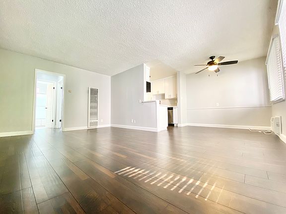 5th image of 1333 N Kingsley Dr APT 12