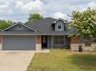 1712 Indian Camp Trl, Copperas Cove, TX 76522