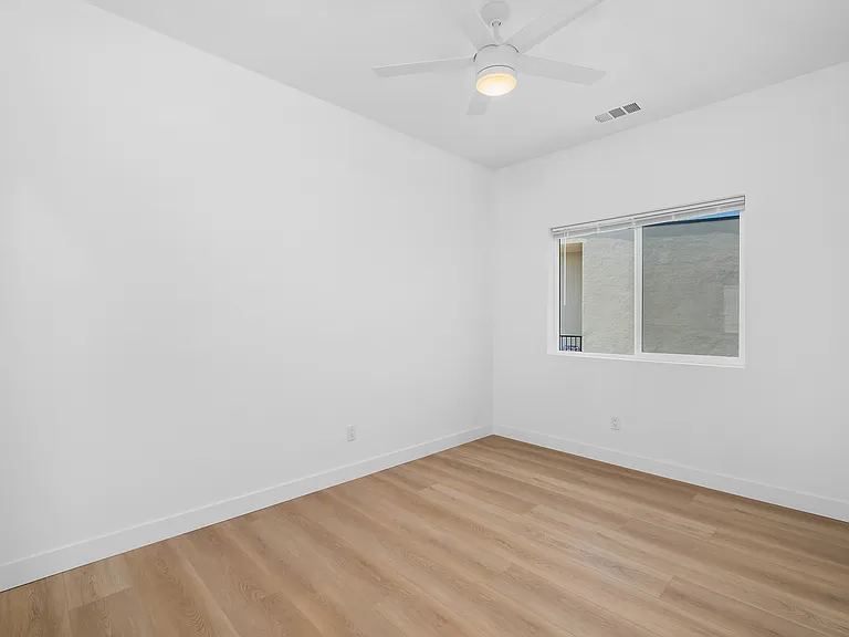 5049 Art St — Photo 27