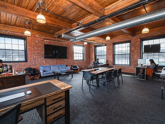 3rd image of 3 Ferry St Studio 2