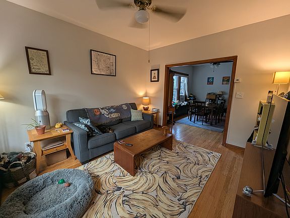 3rd image of 2420 W Eastwood Ave #2
