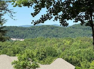 15 Clermont Ct, Travelers Rest, SC 29690