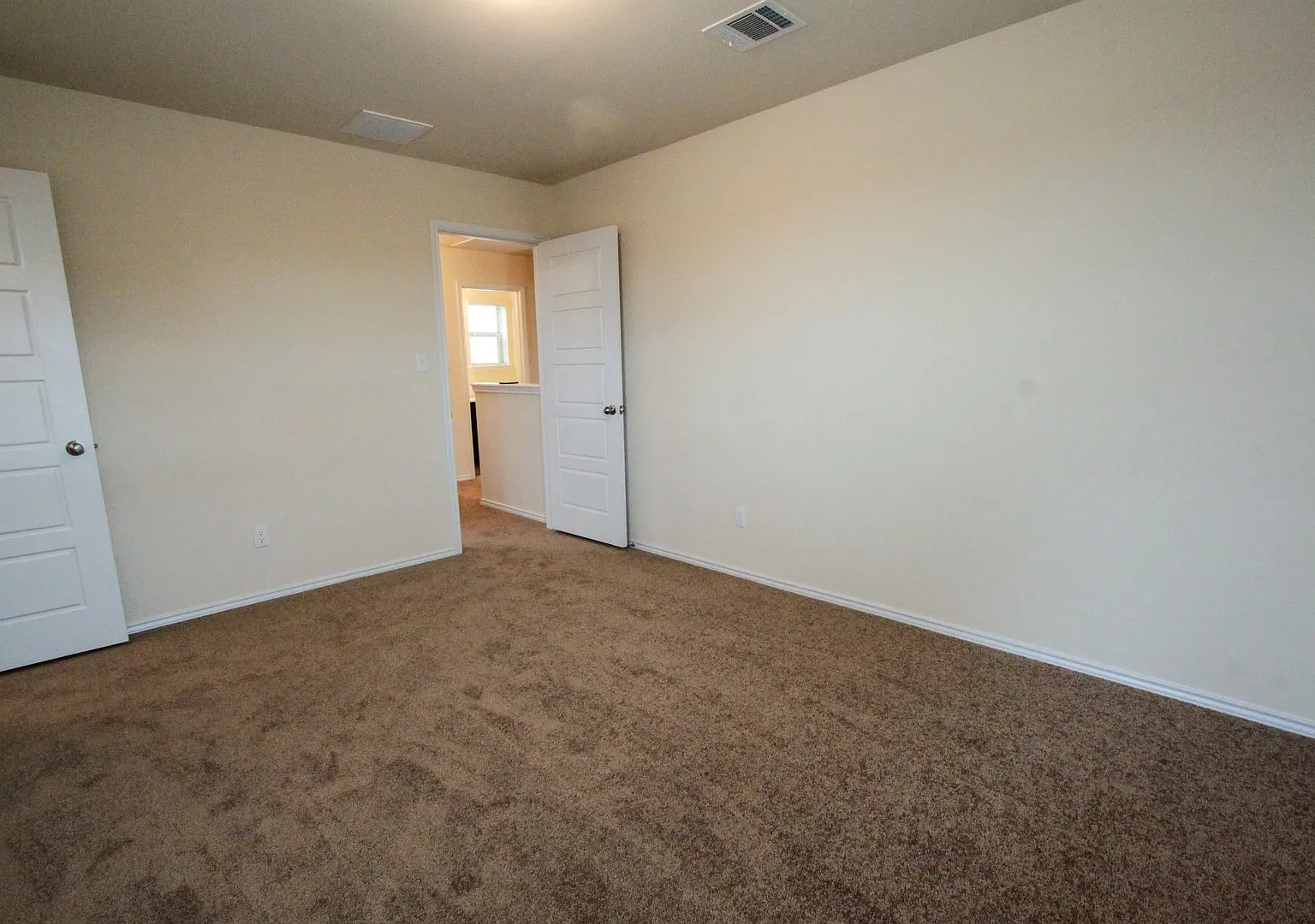 3651 Sandy Brook Dr — Photo 4