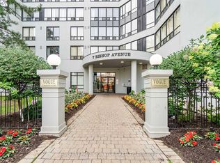 7 Bishop Ave #1111, Toronto, ON M2M 4J4