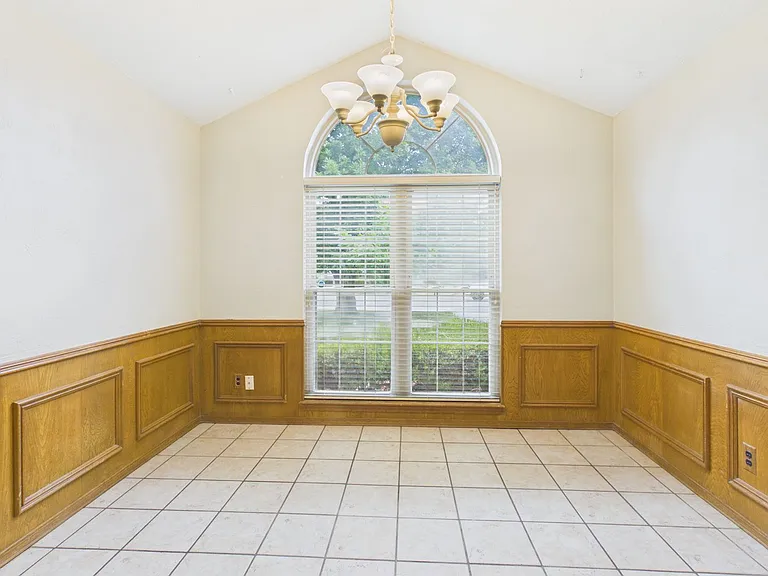 5822 Syracuse Dr — Photo 38