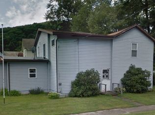 301 5th St, Franklin, PA