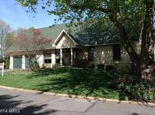 13702 Spring Valley Cir, Hagerstown, MD 21742