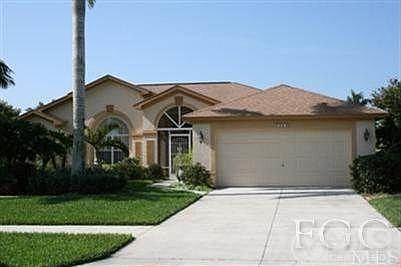 3rd image of 1054 SW 57th St