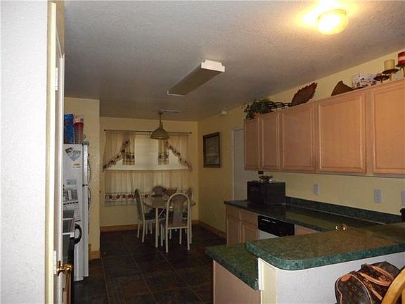 5th image of 1554 Sunny Meadow Dr