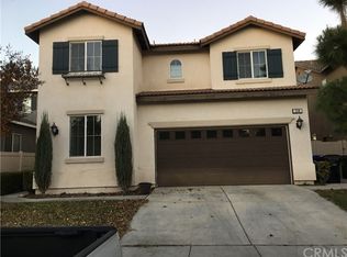 518 W Mesa St, Rialto, CA 92376