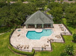 3549 Kings Rd APT 102, Palm Harbor, FL 34685