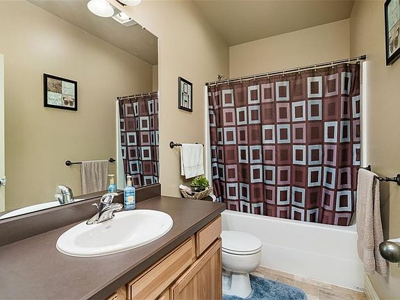 4th image of 3425 Castle Pines Dr