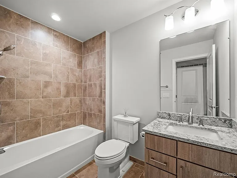 3219 Brackley Dr — Photo 19
