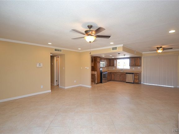 4th image of 640 Riverfront Drive