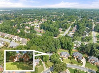 1620 Kingsley Ct, Lawrenceville, GA 30043