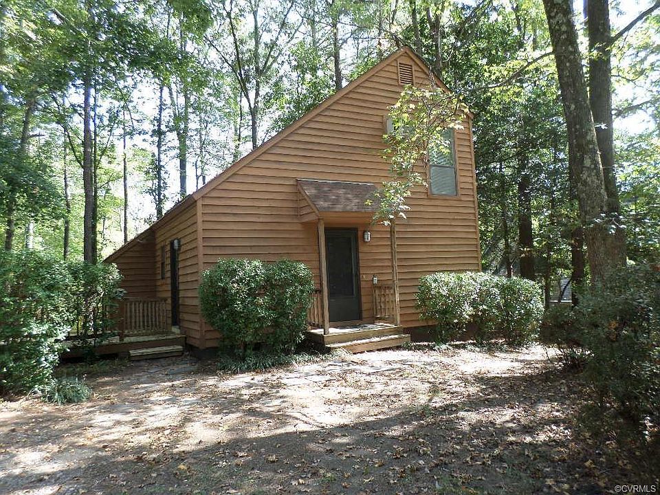 1st image of 807 Fahey Cir