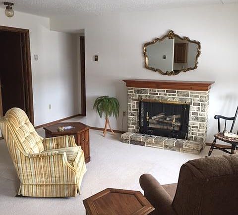 5th image of 2200 S 29th St