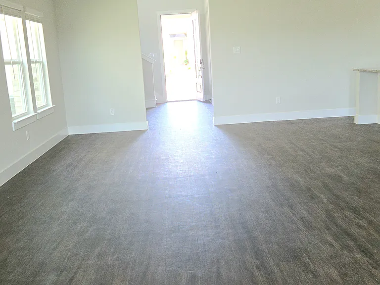 701 Valley Pines Dr — Photo 10