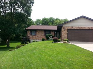 2720 Arabian Trl, Dubuque, IA 52001