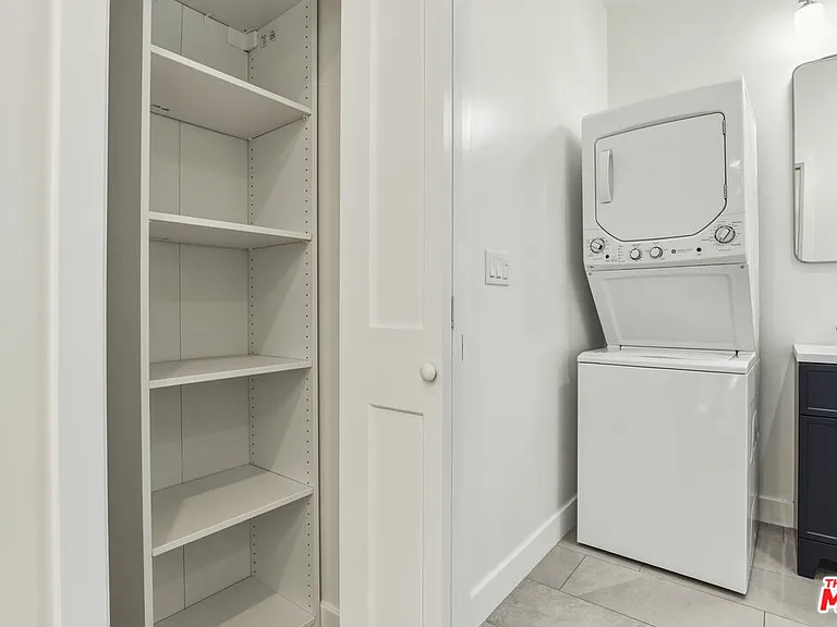2912 Frances Ave — Photo 25