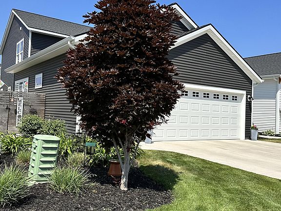5th image of 406 W Robinson Dr