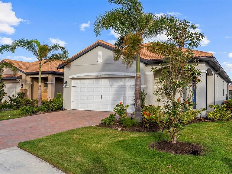 256 Teramo Way — Photo 3