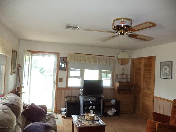 2nd image of 2 Saint Pierri Ct