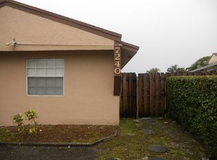 7240 SW 14th St, North Lauderdale, FL 33068