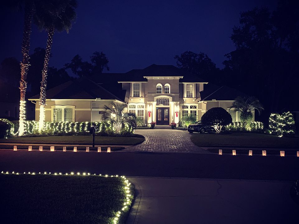 1st image of 132 Sawbill Palm Dr