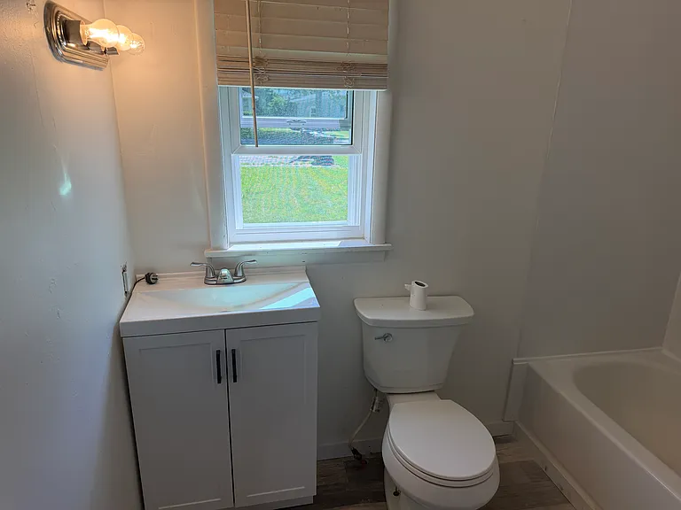 409 N Dolan Dr #2 — Photo 4