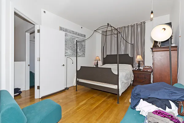 Rented by Corcoran | media 8