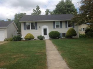 668 Dawn Rd, Madison, OH 44057