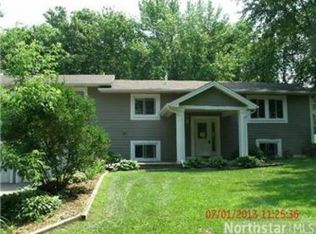 9800 Garden Ln, Rogers, MN 55374