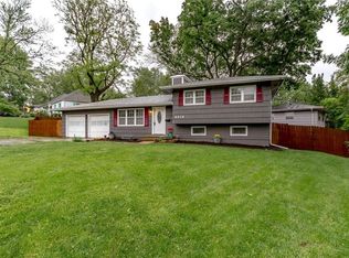 6219 N Flora Ave, Kansas City, MO 64118