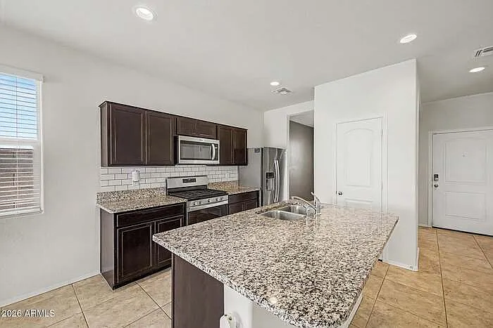 30777 W Picadilly Rd — Photo 10