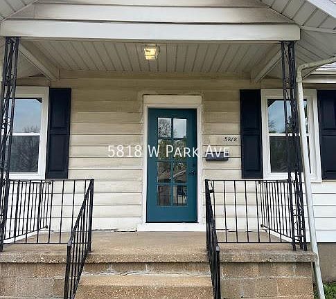 2nd image of 5818 W Park Ave