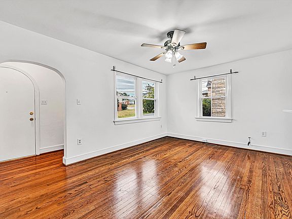 5th image of 617 Virginia Ave