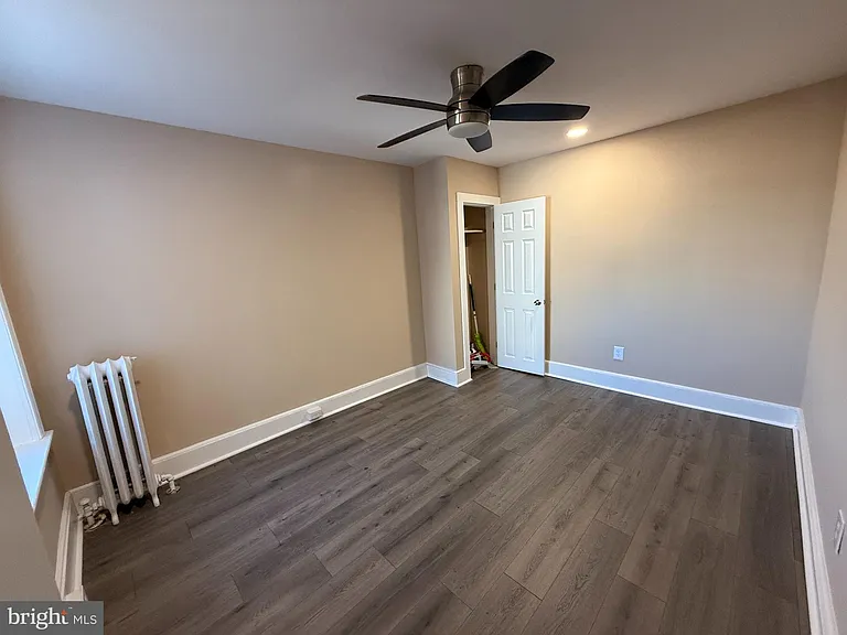 2423 E Allegheny Ave #3 — Photo 6