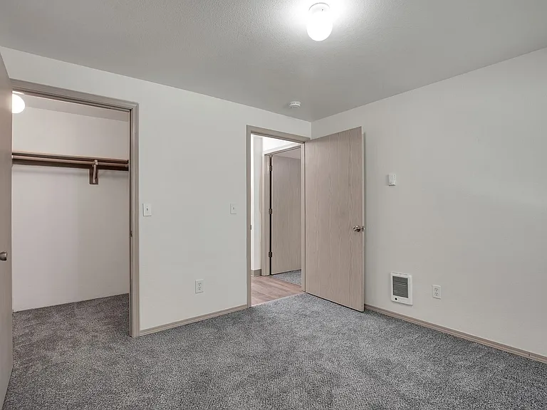 #294 FIELDSTONE APARTMENTS — Photo 19
