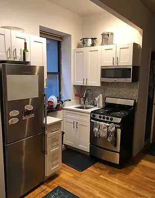 Rented by J PRESTON AND ASSOCIATES INC | media 15