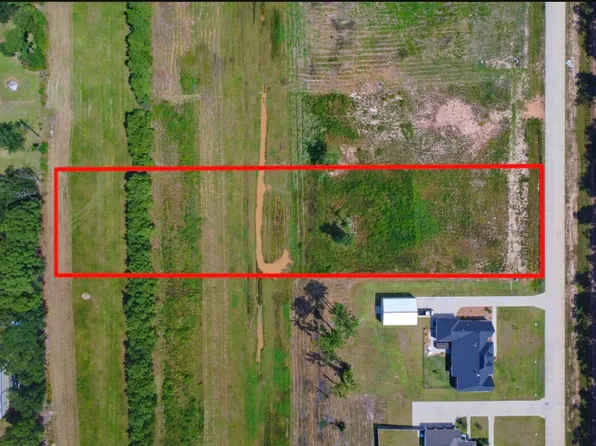 9620 Acadian Way, Orange, TX 77630